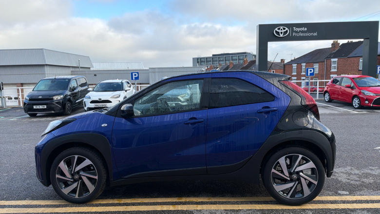 Toyota Aygo X 1.0 VVT-i Edge 5dr Petrol Hatchback